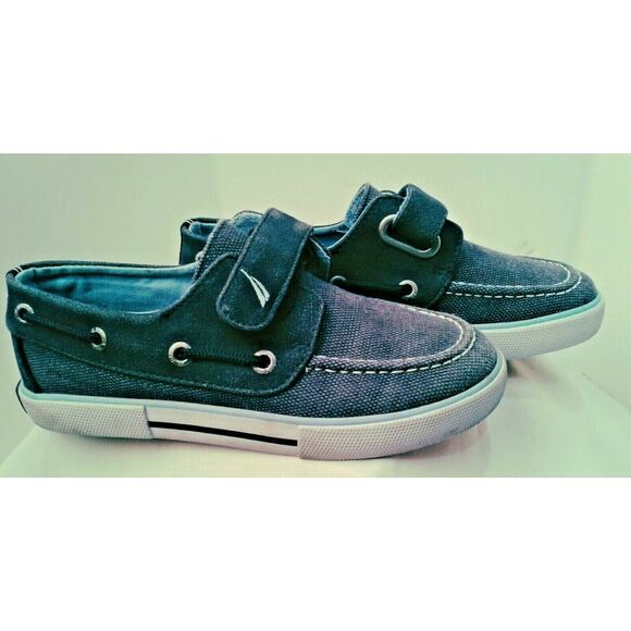 Kid's Size 12 Gray Nautica Boat Shoes Hook & Loop Fastener Twin Pairs Topsiders - Picture 3 of 7